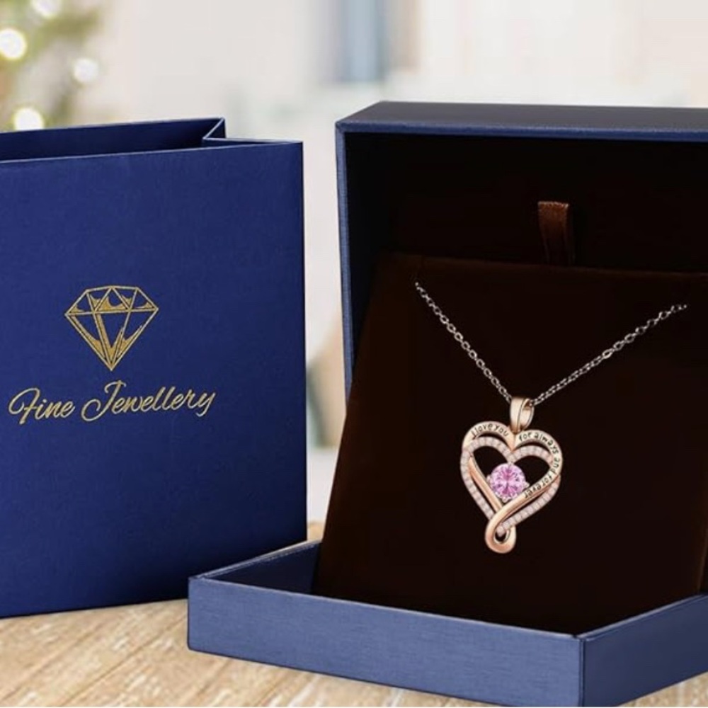 Rose Gold Heart Pendant Necklace
